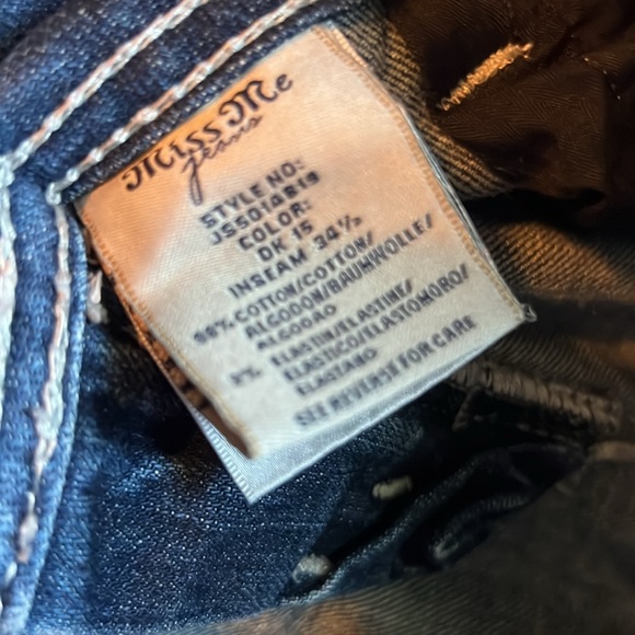 Miss Me Stitched Pocket Bootcut Jeans Size 28 - Picture 9 of 9